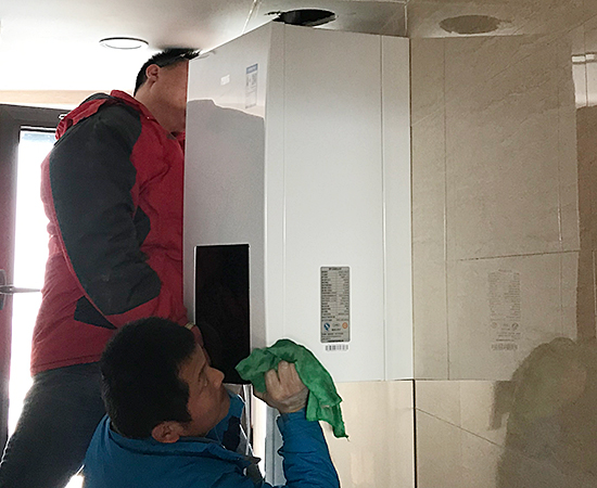取暖沐浴皆优选 万家乐BX7零冷水壁挂炉试用