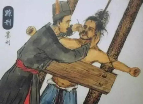 你信不信这样扔垃圾 在古代是会被剁手的！
