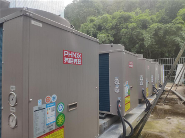完胜燃气及电热水器，29台芬尼空气源热泵服务重庆学院校园BOT热水项目深受好评