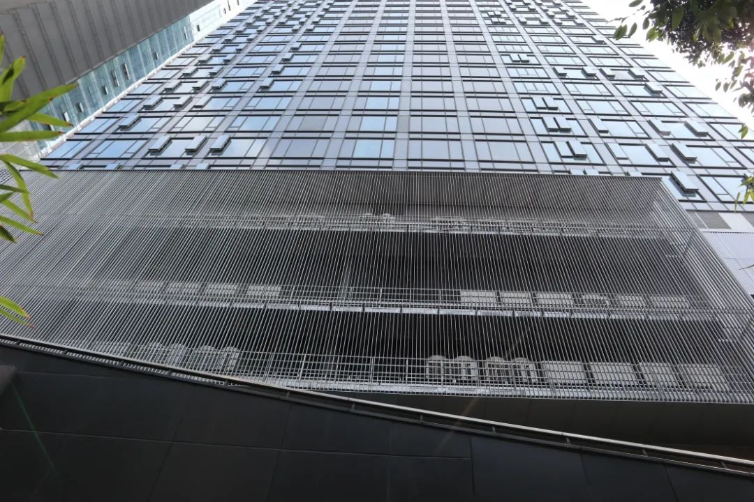 东芝空调×盈嘉大厦丨一起打卡成都太古里裸眼3D大屏