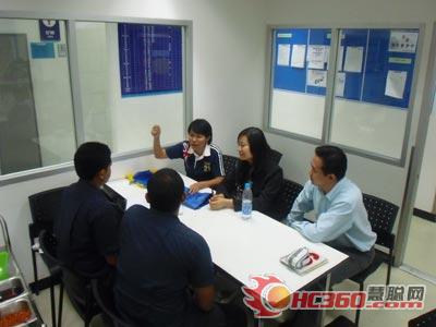 杜肯索斯总经理一行人等考察东南亚市场