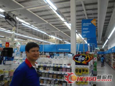 杜肯索斯总经理一行人等考察东南亚市场
