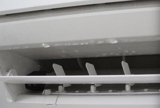 空调滴水不只伤肾而且犯法 空调滴水竟有这么多危害