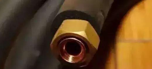 空调这几个部位最容易泄漏