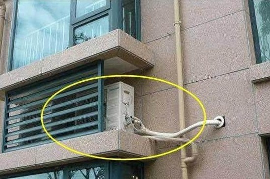 头次见有人这样装空调外机 太聪明了
